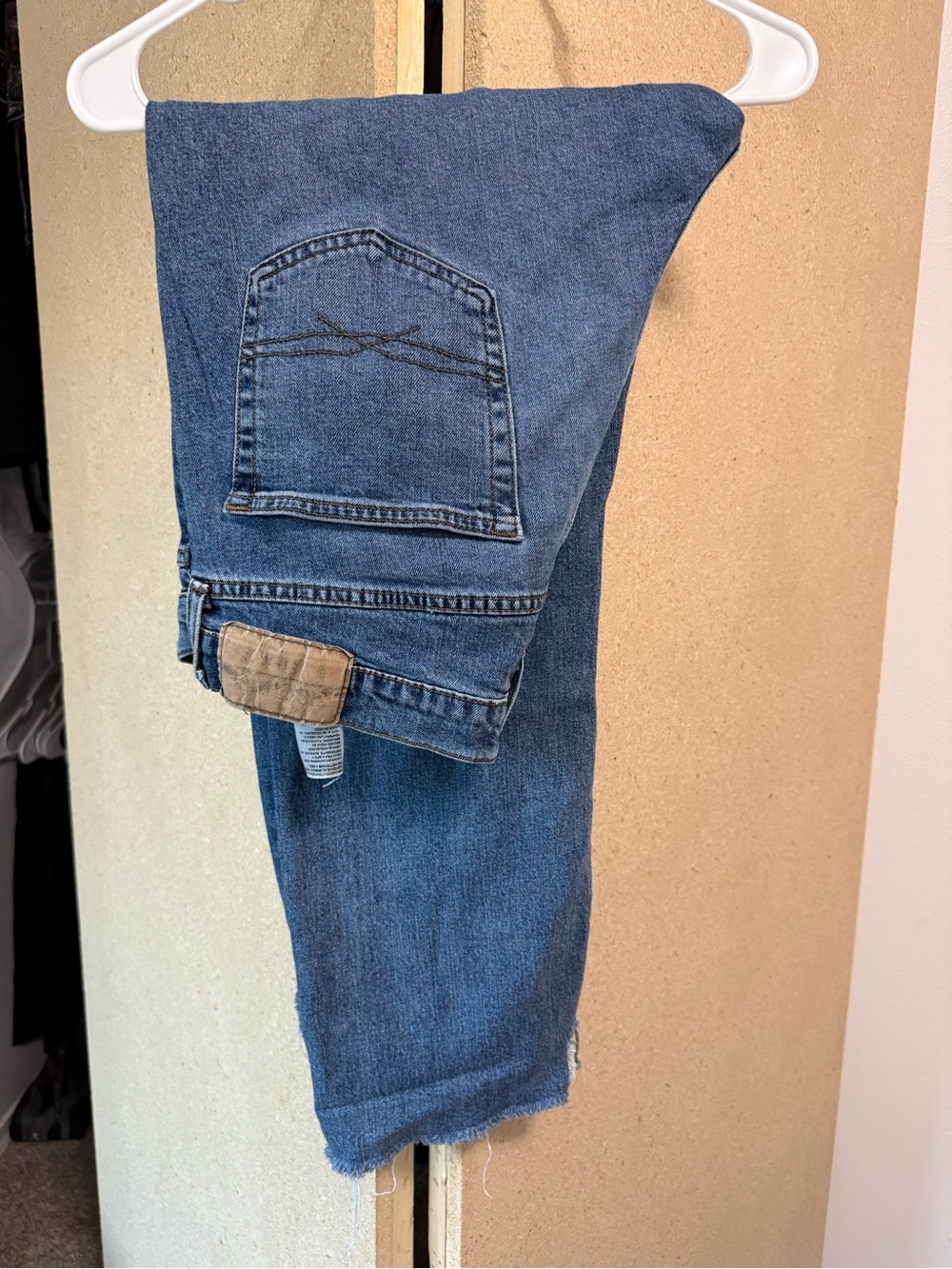 Signature by Levi Strauss Mid-Blue Straight Leg Jeans